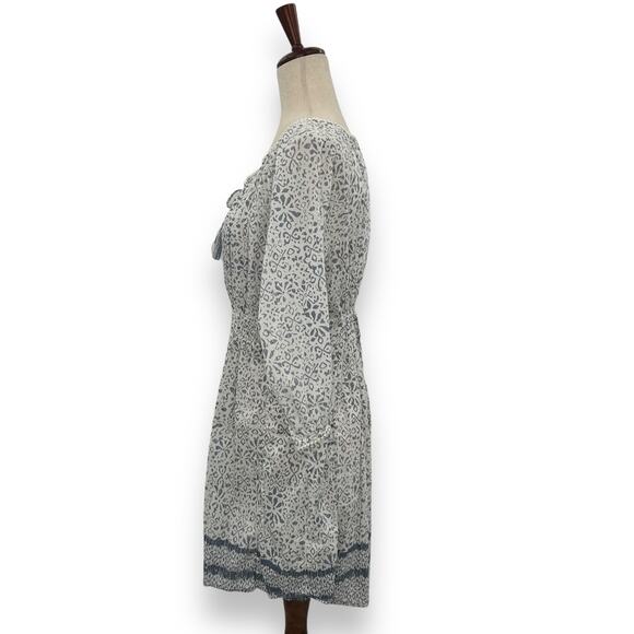 Athleta Honey Dress Size Medium White Blue Spotted Print Fit & Flare Smocked EUC - Picture 4 of 9